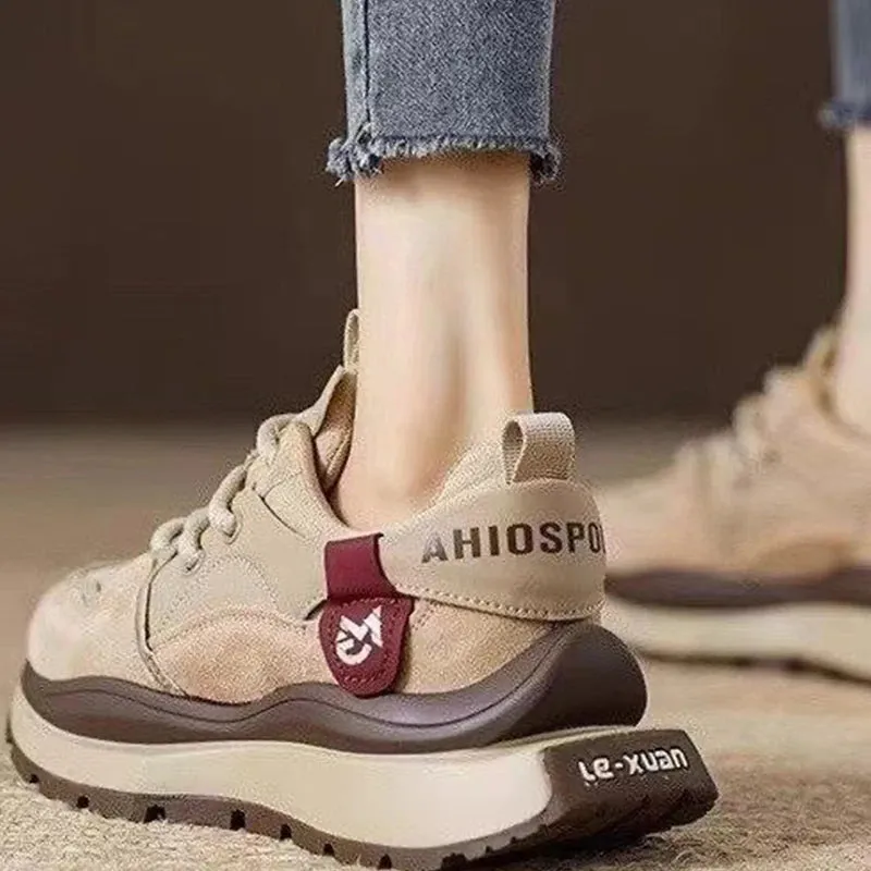 2025 Original Retro luxury Sneakers For Women Design.