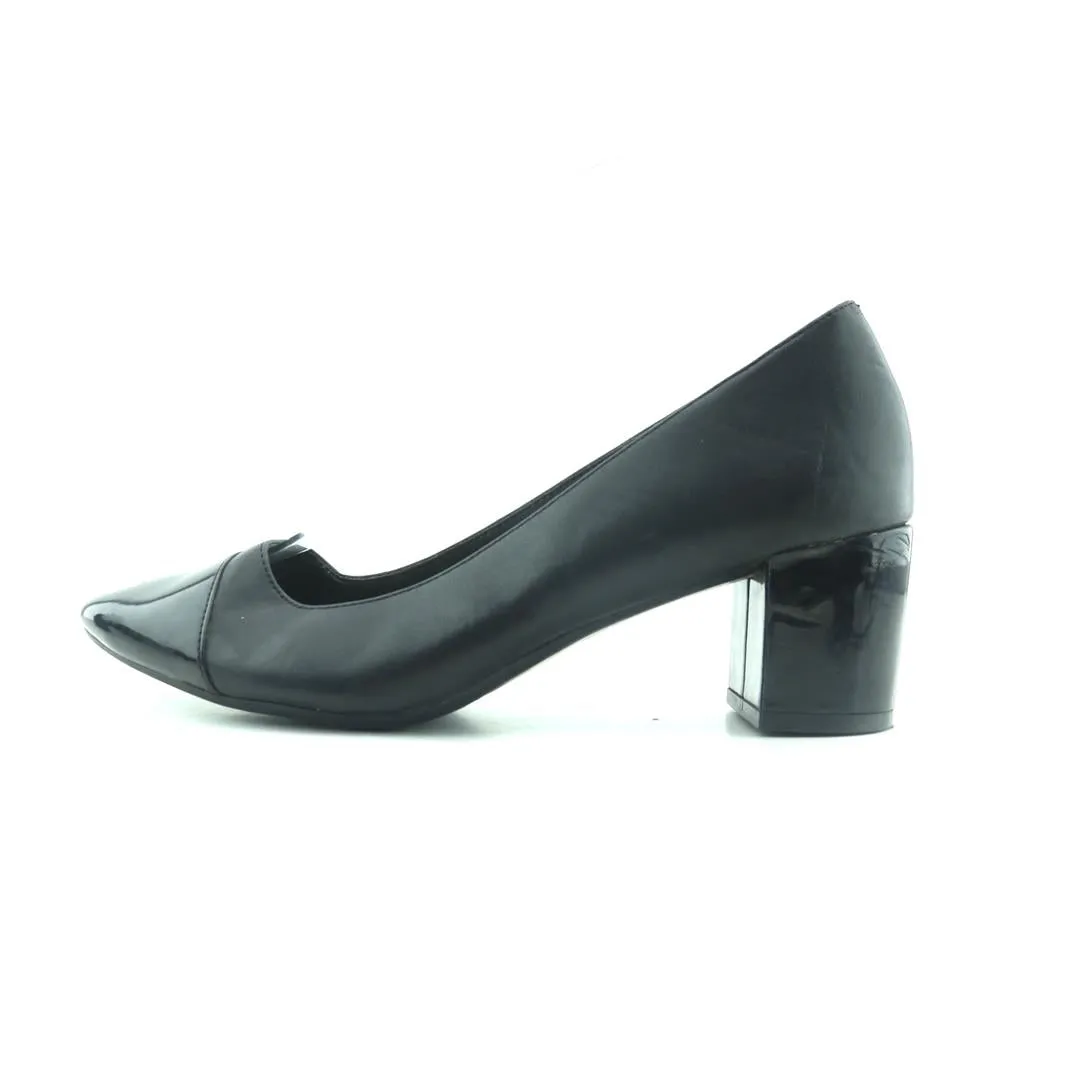 AEROSOLES A2 HEELREST