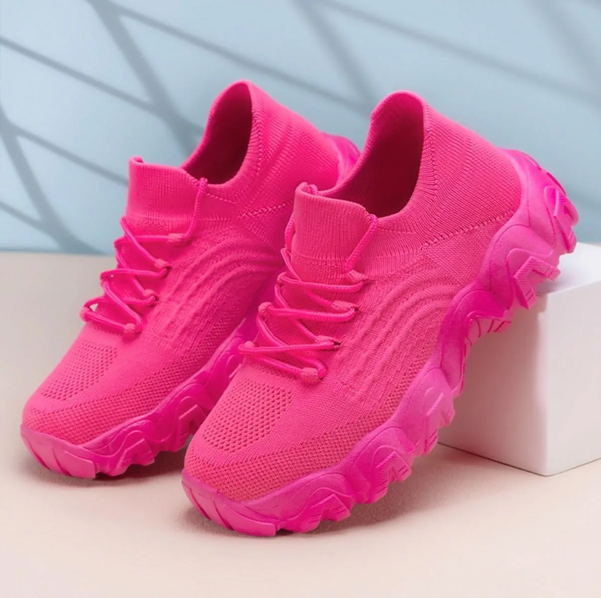 Breathable Mesh Y2K Chunky Platform Sneakers Height Increasing Comfort Support for Walking Running Travel Everyday Casual Wear Lightweight Stylish Design