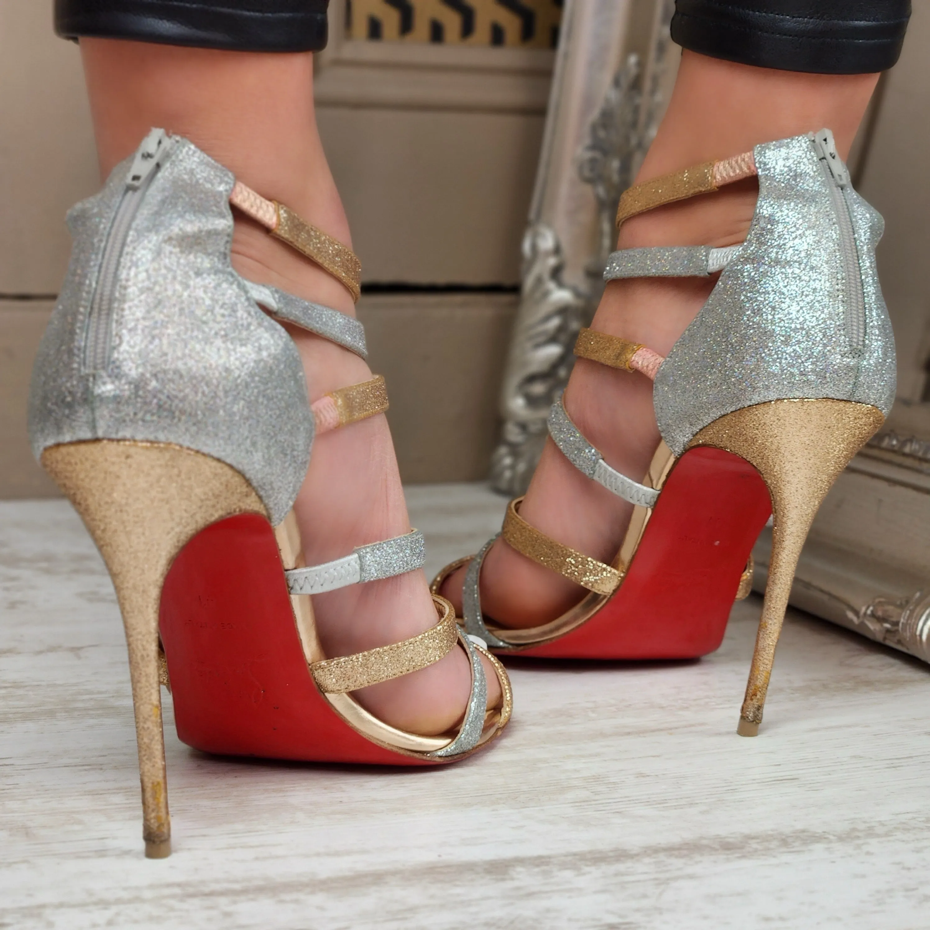 CHRISTIAN LOUBOUTIN MARINIERE HEELS EU 41/ UK 8