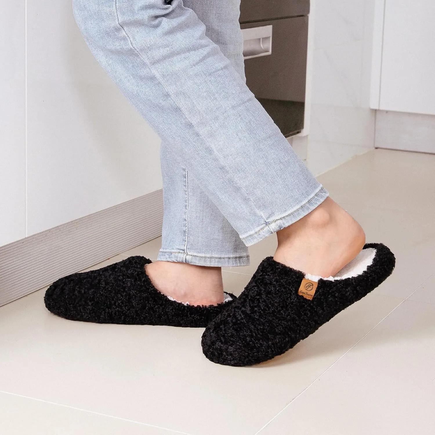 EverFoams Women's Fuzzy Slip-on Slippers Soft Comfy Memory Foam Indoor House Shoes