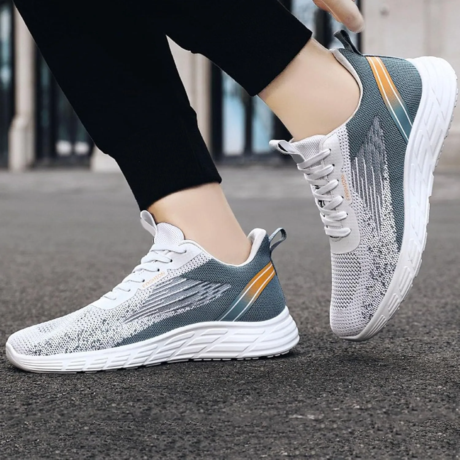 Men's Breathable Barefoot Shoes Breathable and Light Outdoor Comfy Walking Shoe Lightweight Work Shoes for Men