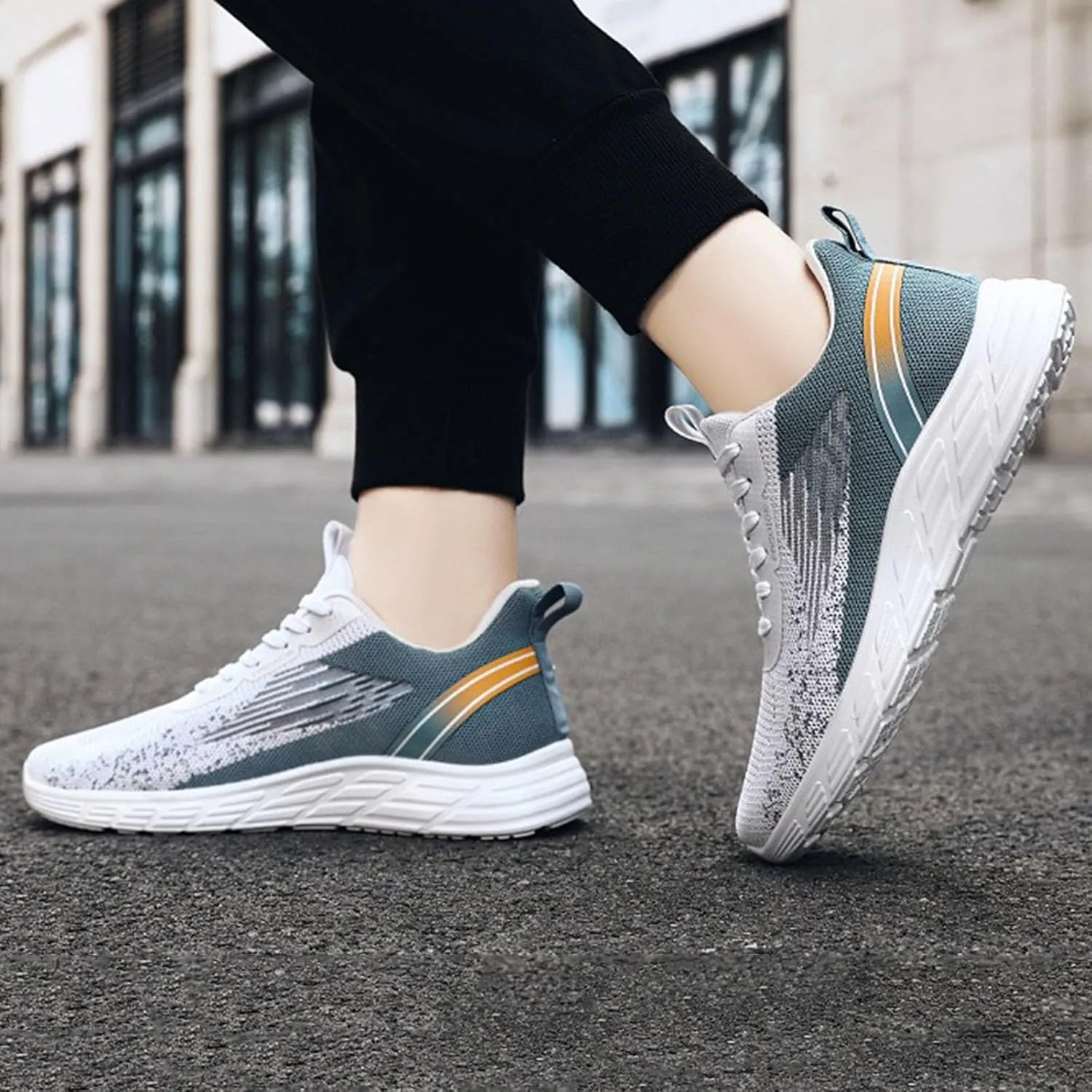 Men's Breathable Barefoot Shoes Breathable and Light Outdoor Comfy Walking Shoe Lightweight Work Shoes for Men