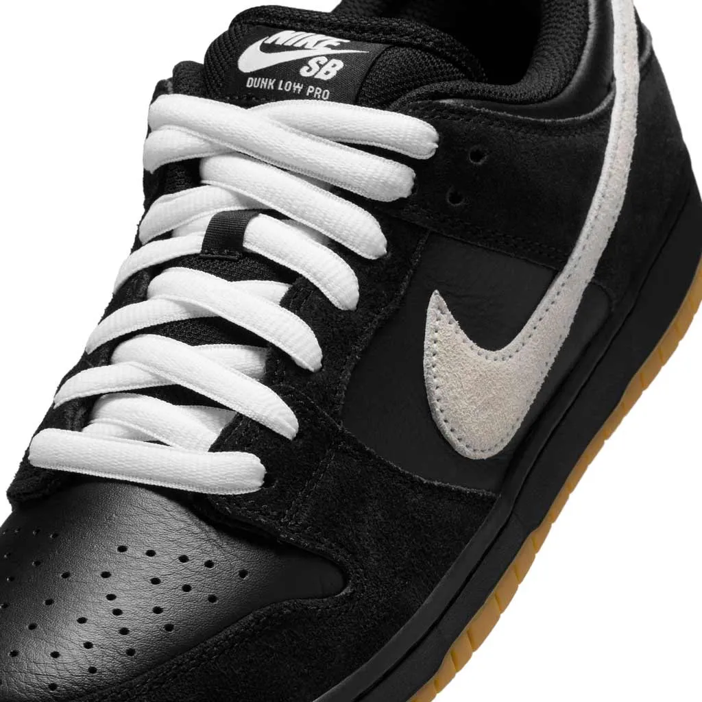 NIKE SB DUNK LOW PRO - BLACK/WHITE-GUM LIGHT BROWN