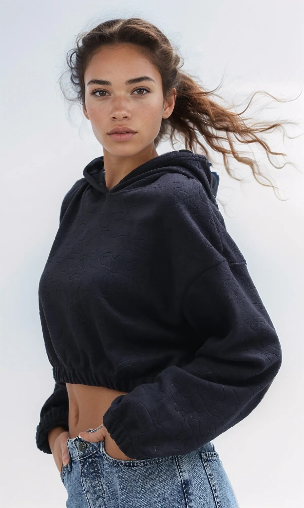 O200787 -  Slip On Black Solid Hoodie With Elastic Hem