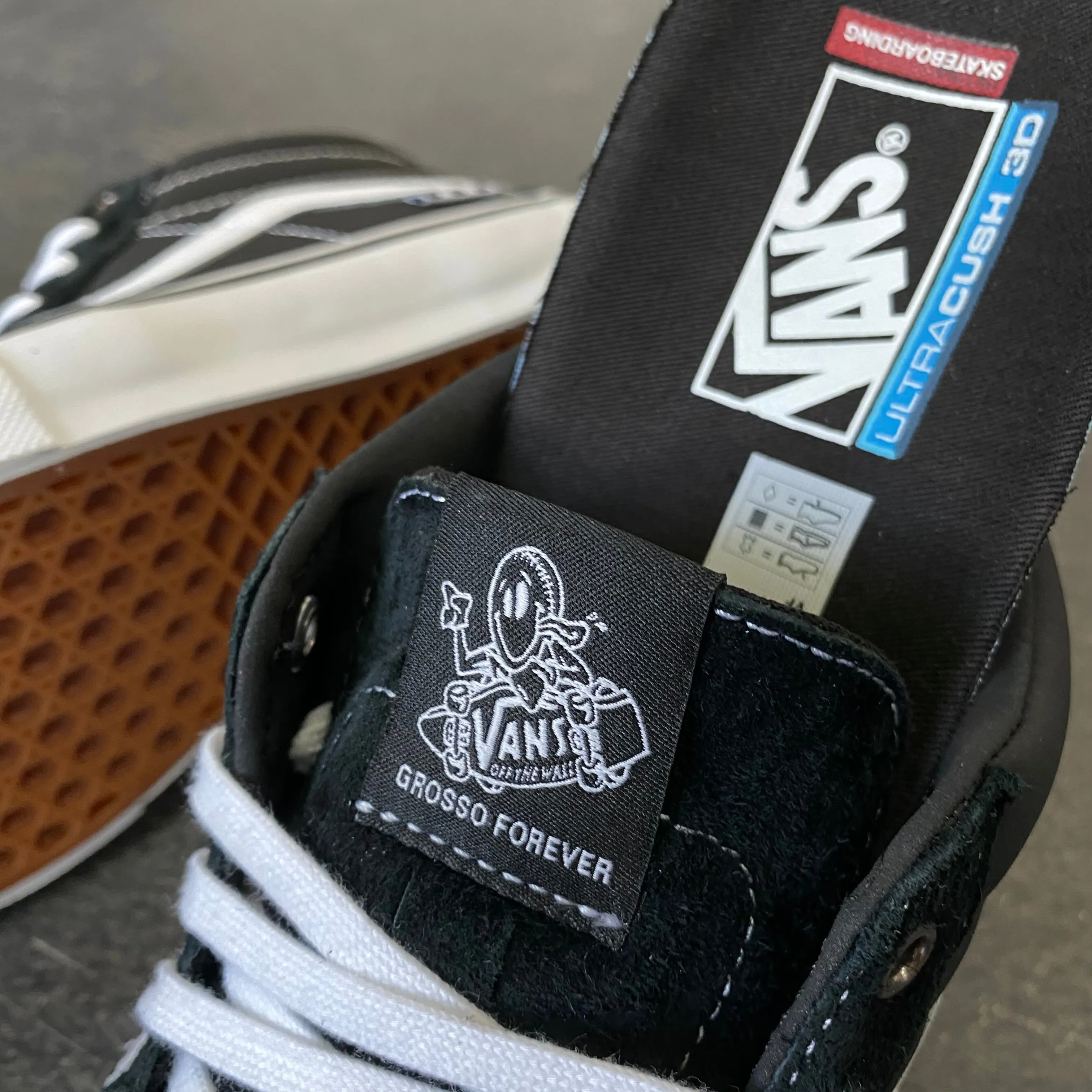 Vans Skate Grosso Mid Black/White/Emo Leather SALE