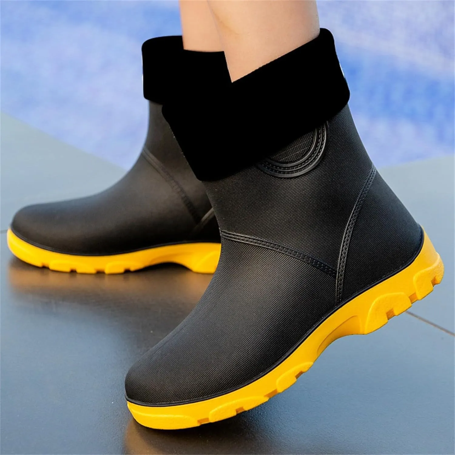 Waterproof Non-Slip Rain Boots for Outdoor Trendy Rain Boots for Women and Men with Anti-Slip Sole