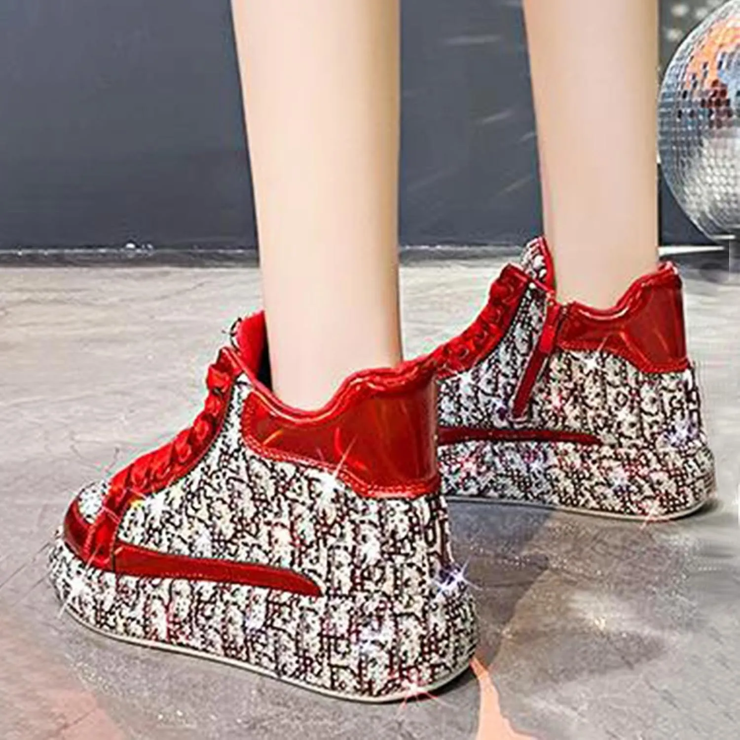 Women's Stylish Walking Shoes, Lightweight Athletic Sneakers with Arch Support for Running, Training, and Casual Outfits