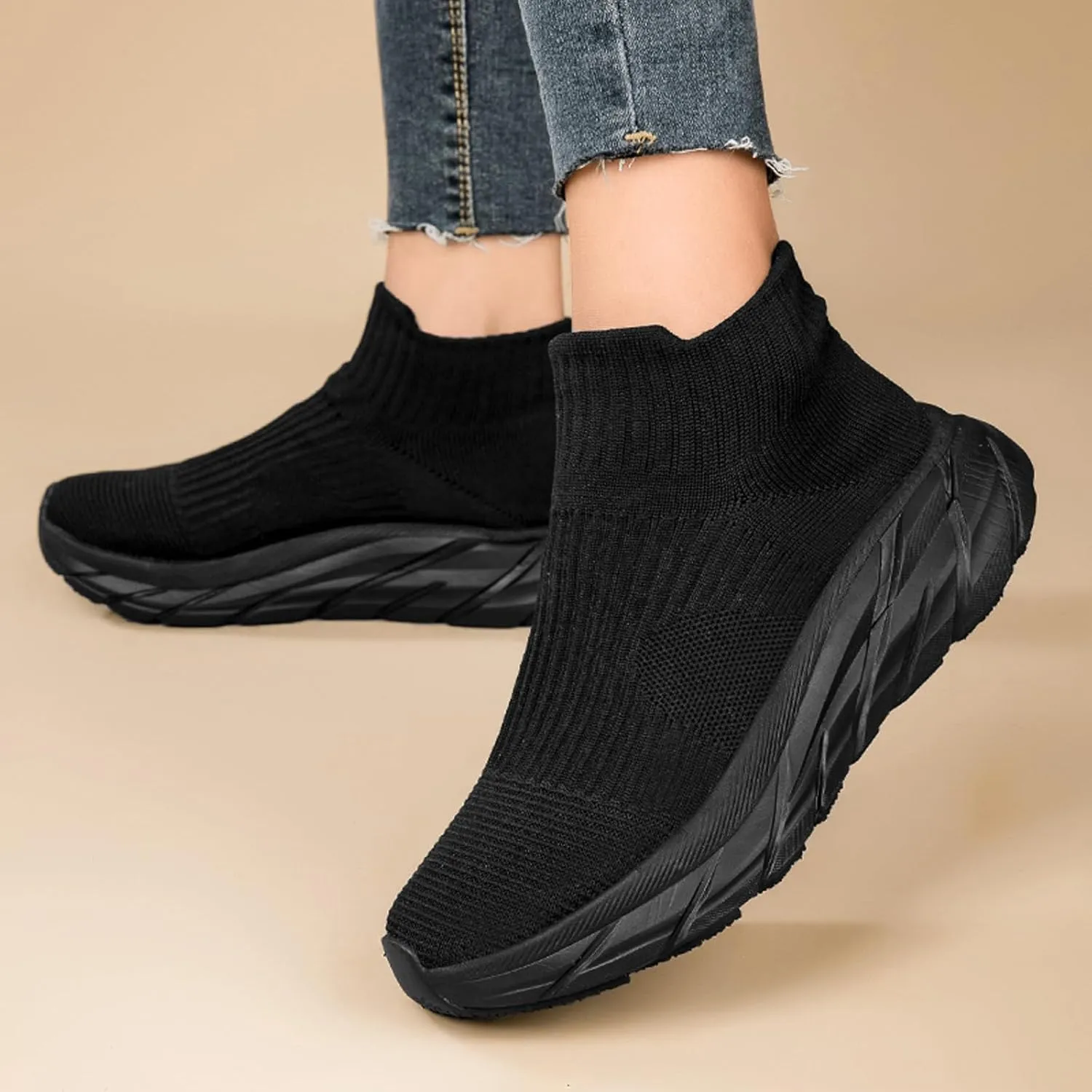 Womens Walking Shoes Mens Breathable Knit Slip On Sneakers Fur Lined Lining Winter Shoes for Women Work Gym Trainers Stylish Shoes